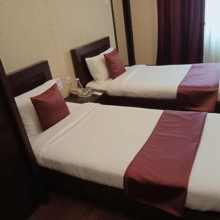 Chocolat House Hotel Бангалор Екстериор снимка